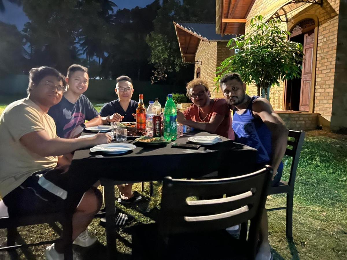 Airport Villa Kamatha -Foreign Booking Only Katunayaka Extérieur photo